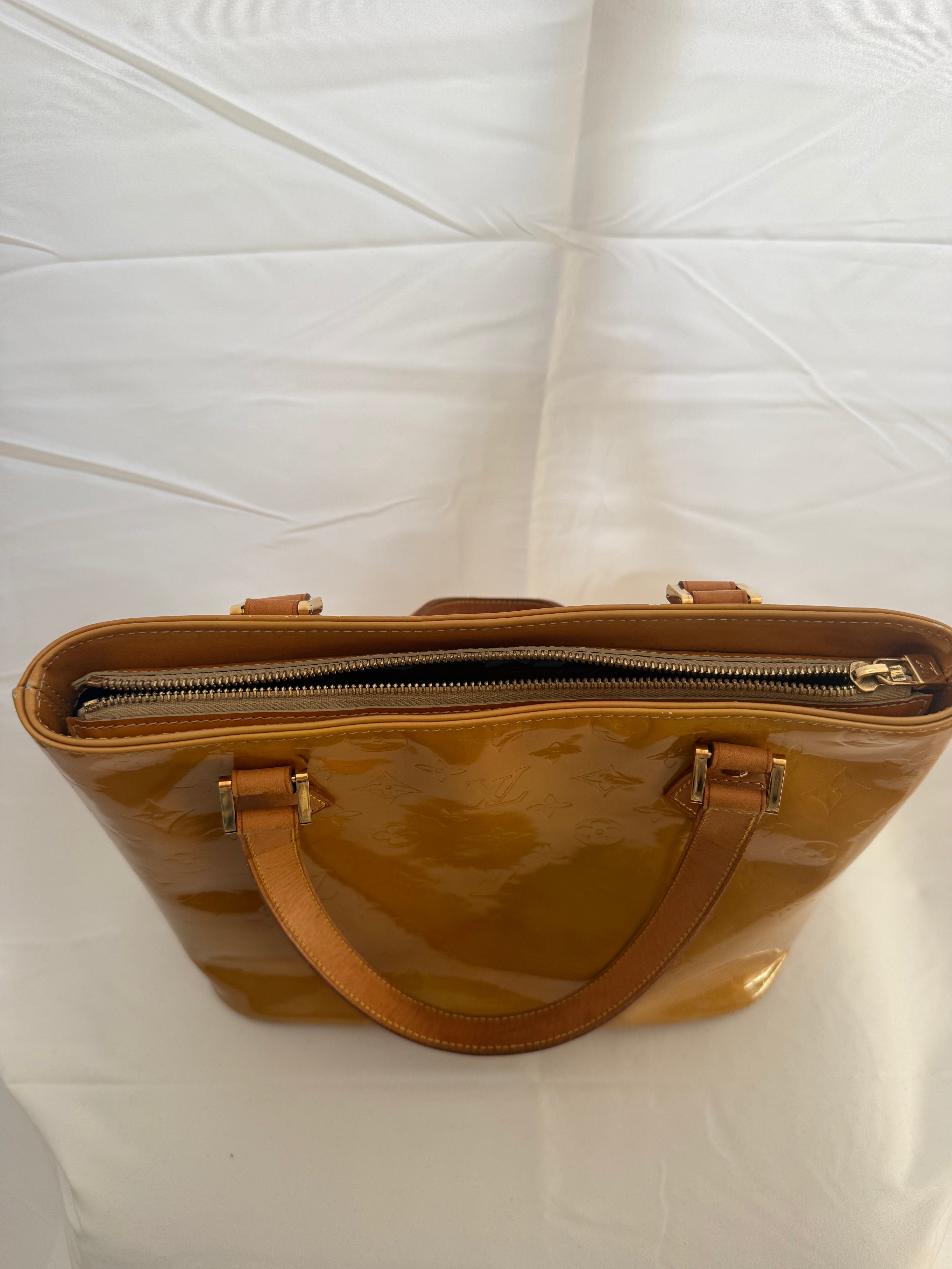 Louis Vuitton Houston Vernis